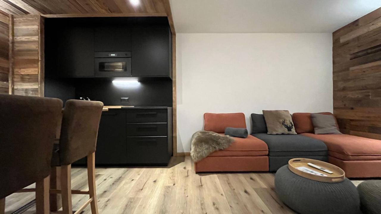 Les Cerfs - Appartement & Studio - Anzère Eksteriør billede