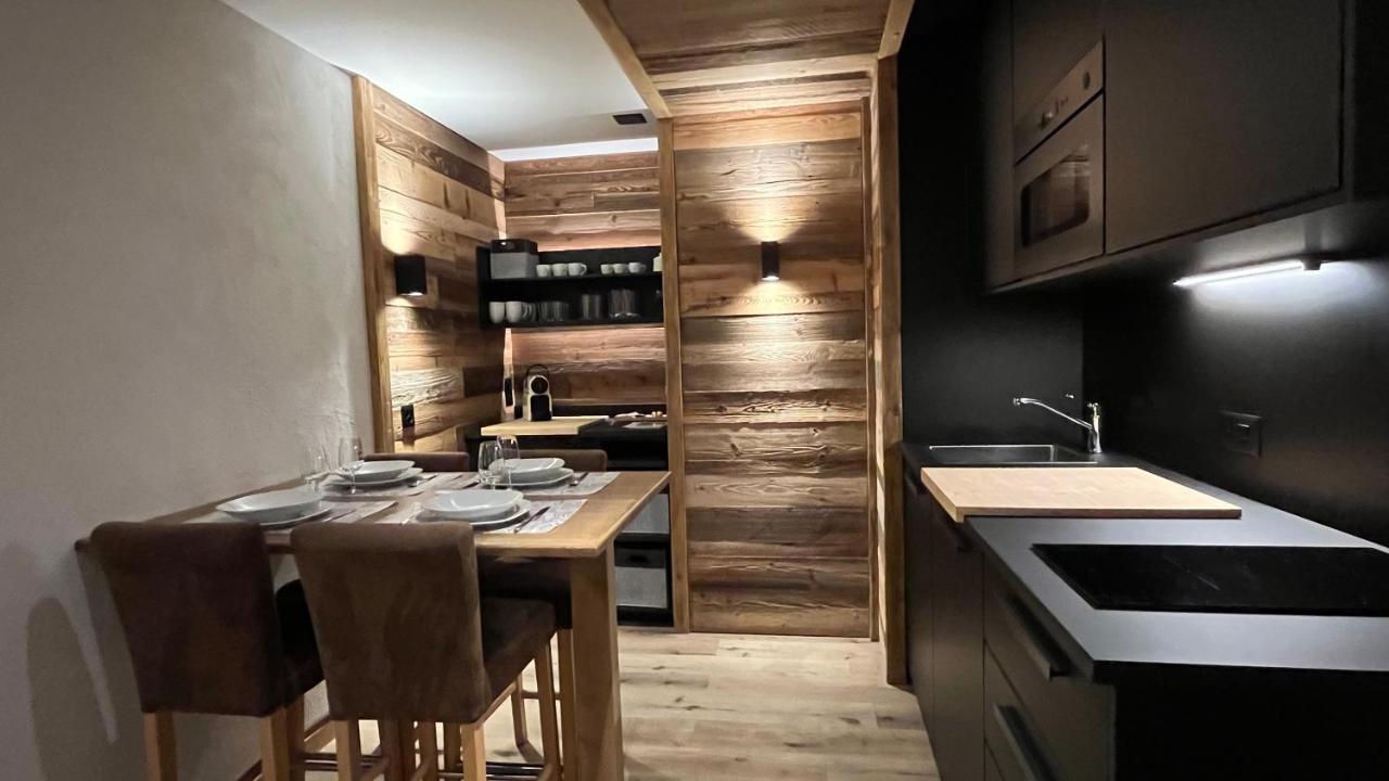 Les Cerfs - Appartement & Studio - Anzère Eksteriør billede