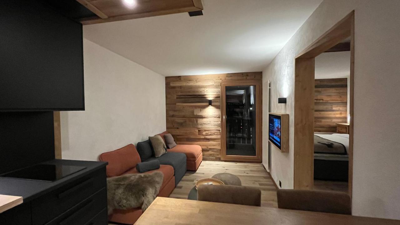 Les Cerfs - Appartement & Studio - Anzère Eksteriør billede