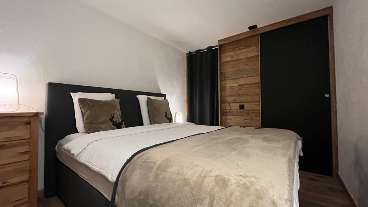 Les Cerfs - Appartement & Studio - Anzère Eksteriør billede